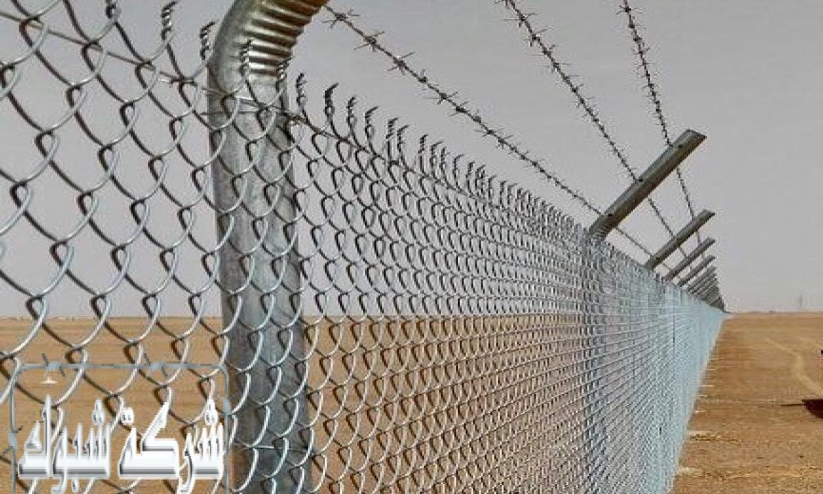 شبوك الطرق تضمن بيئة أكثر أماناً للسائقين والمشاة.